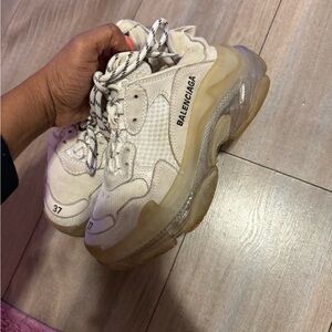 Balenciaga triple s women’s Cream Chunky Sneakers